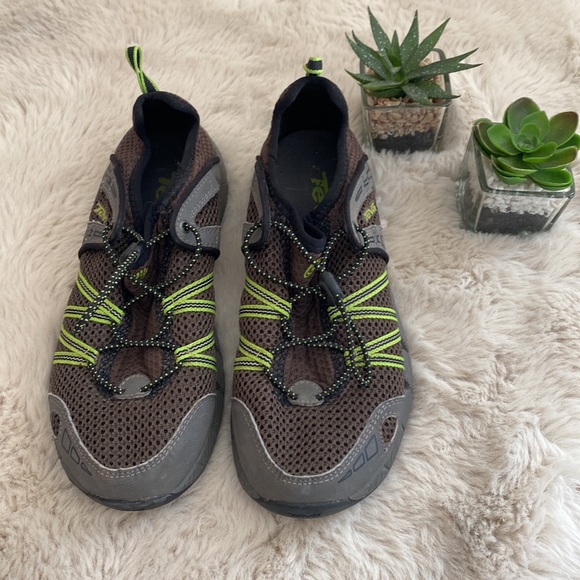 TEVA Churn Water Amphibian Slip-On Shoes Sneakers Kids Size 3 - Picture 2 of 7